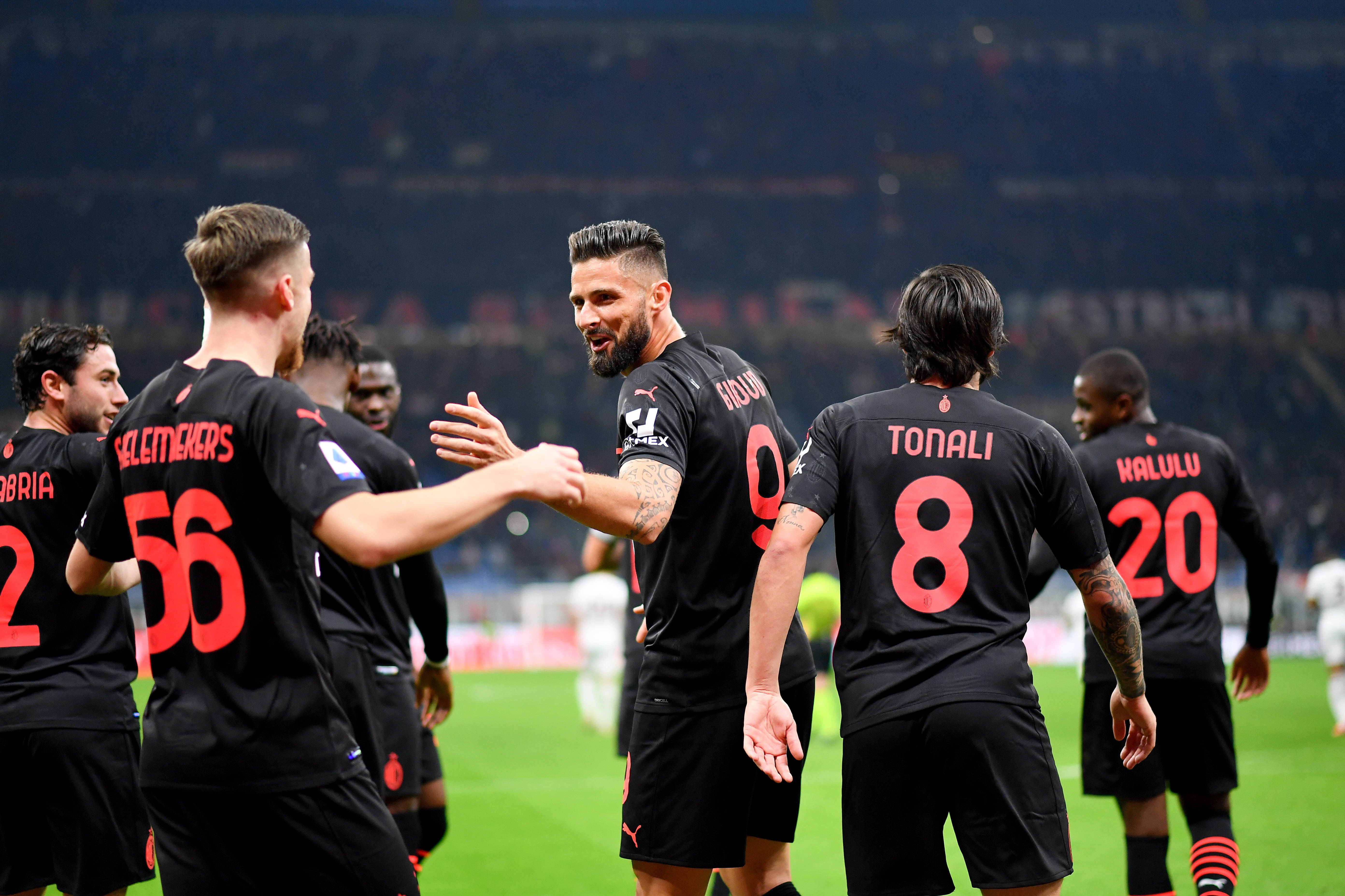 曼联、利物浦为何竞相追逐安托万·塞梅尼奥？