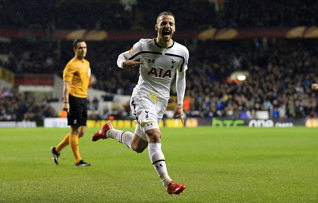 德科：拉什福德在曼联过得不容易，他选择巴萨是为了赢得冠军