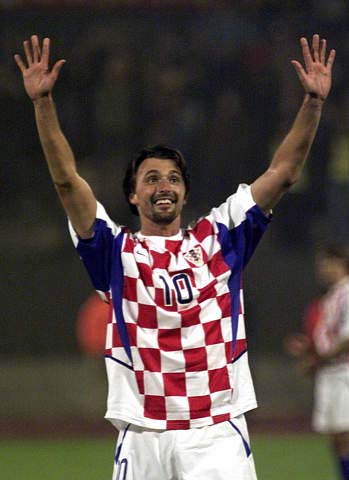 阿森纳官方：热苏斯顶替道曼进入欧冠名单，有资格对阵布鲁日（阿森纳官宣：热苏斯取代道曼入列欧冠名单，可出战布鲁日）