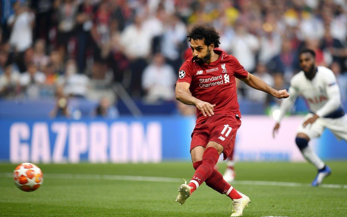 迪洛伦佐：球队的发挥堪称完美，希望我们最终能捧起冠军奖杯（迪洛伦佐：球队表现近乎完美，盼最终举起冠军奖杯）