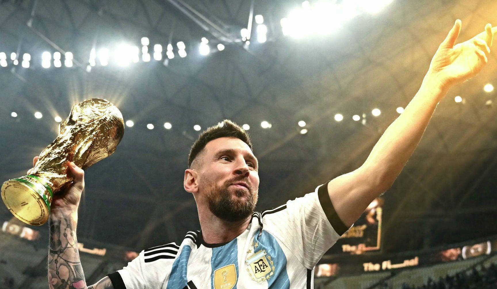 土媒：费内巴切与瑟尔洛特达成协议，合同期限3年半+年薪1200万欧（土媒称费内巴切与瑟尔洛特达成一致：3年半合约，年薪1200万欧元）