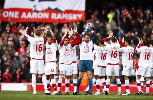 格拉斯纳：我们有16次射门却0-3输球，感觉结果有点不对（格拉斯纳：16次射门却0比3落败，这个结果有点不合理）